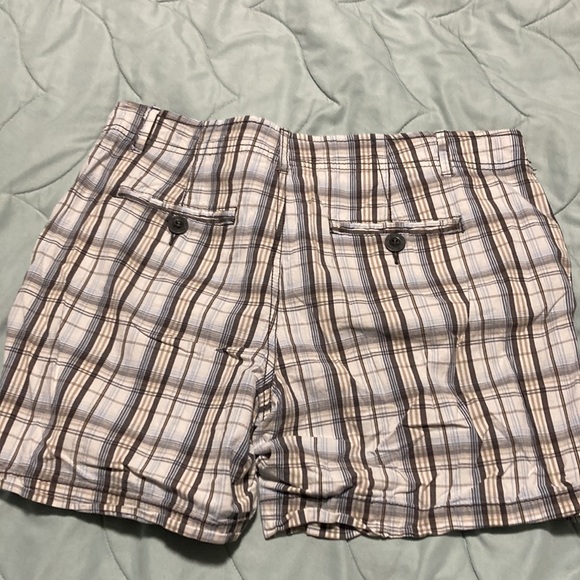 Faded Glory brown,blue and white patterned shorts - Picture 2 of 3